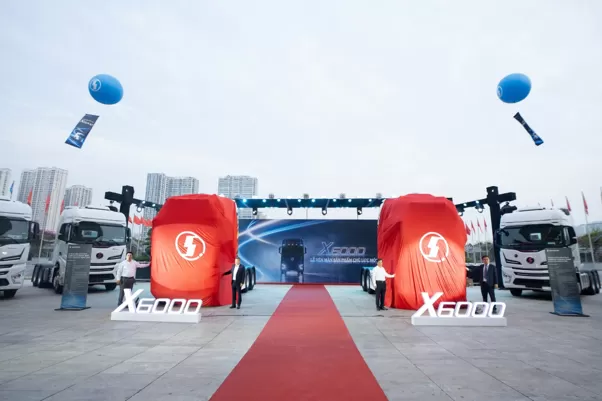 Đột Phá Mới Cho Ngành Vận Tải: Xe Đầu Kéo Shacman X6000 AMT Chính Thức Ra Mắt